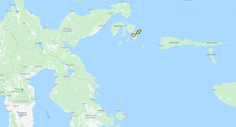 Octocil has recently leased land on this small island for recently-discovered oil resources, arranged subsidized loans from the US State Department to the Indonesian Ministry of the Interior for development of the fields and the pipeline that carries the crude to a port for shipment.