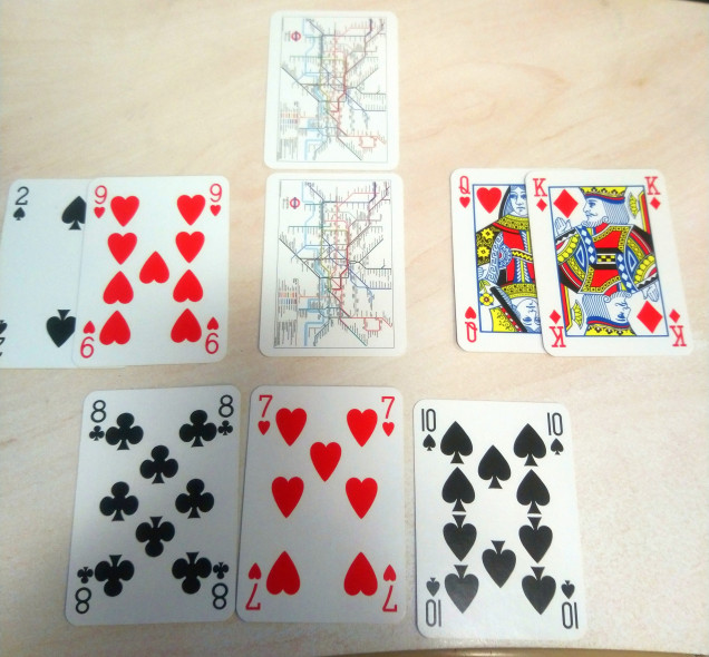 Player 1 chose to play higher than card 1. Card 1 was a 7 so both players had a card available to go higher. 