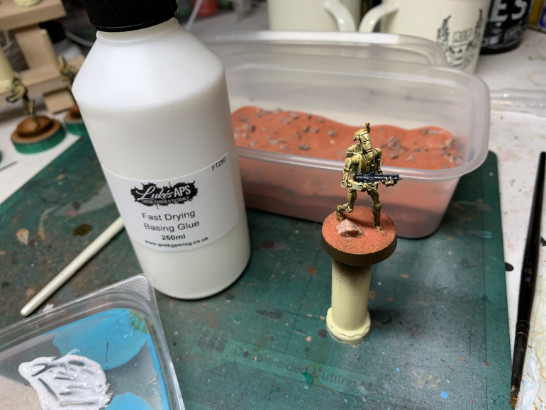 Base rims Burnt Umber from Vallejo and Luke’s APS Martian basing mix as the first stage of the base. I’m going for a Geonosis effect. It’s a bit too red at the moment but I’ll add some brown pigment later.