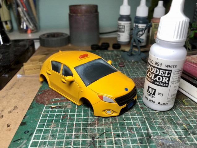 A little drybrush on the windows