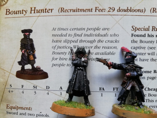 Starting with some hired hands. A couple if bounty hunters who just need fulling down a bit. That red feather from the old mordheim highway man just too fancy.