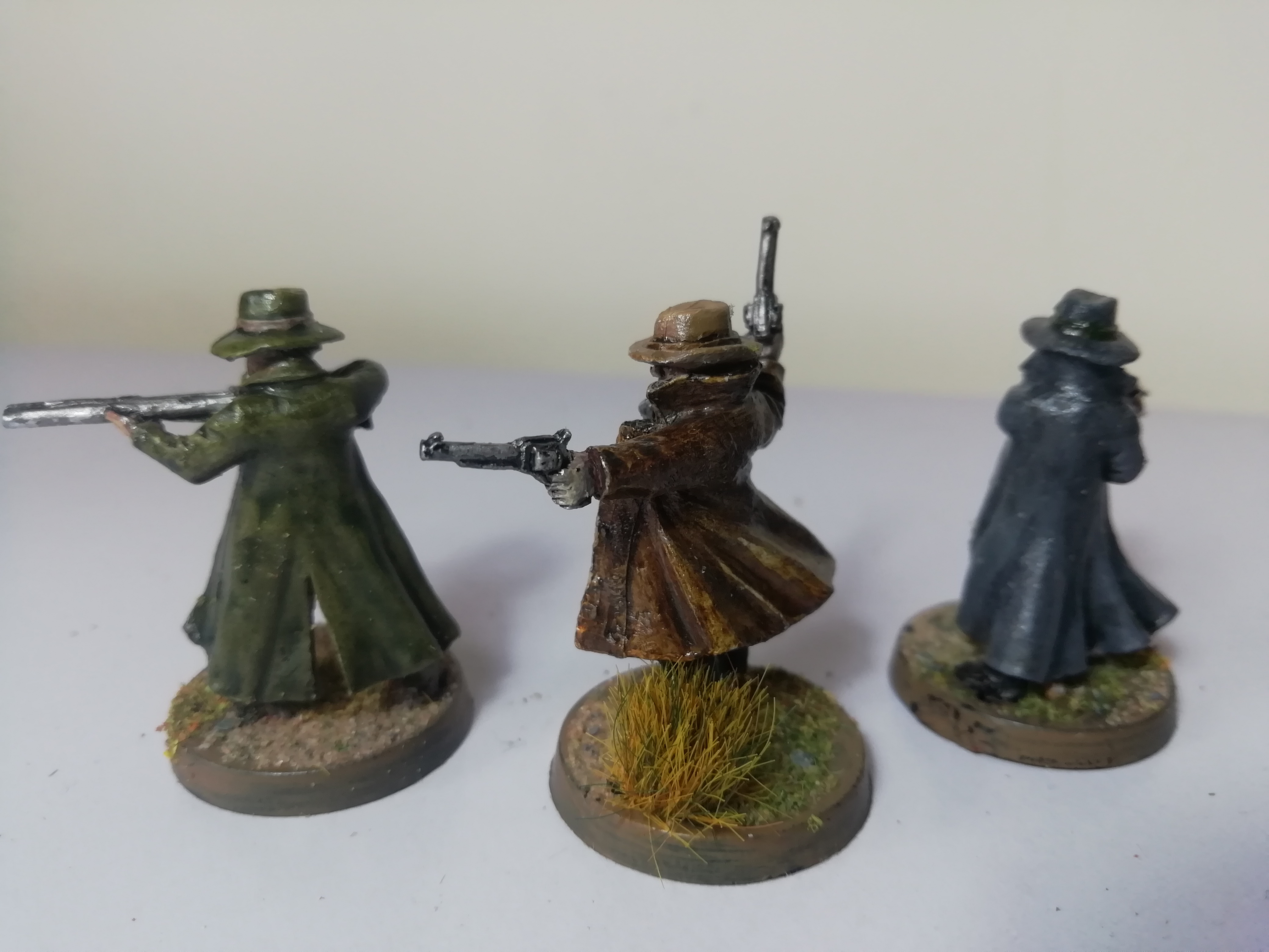 old-west-gang-ontabletop-home-of-beasts-of-war