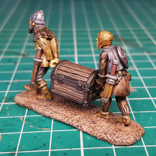 Painting Medieval Chest Bearers