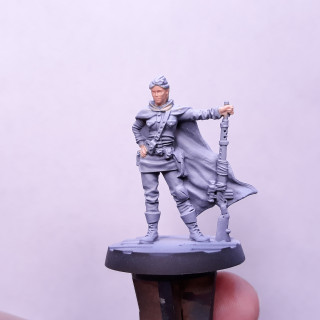 Painting Red Hawk mini from Army Painter Reichbuster paint set