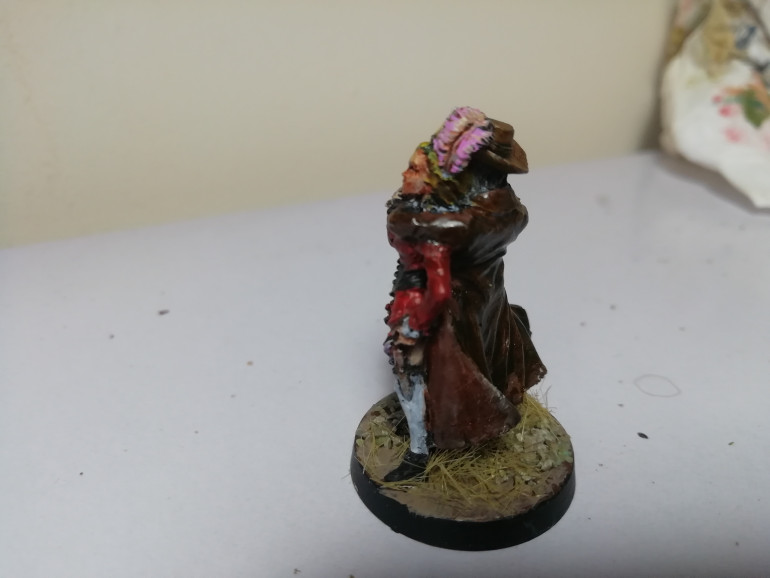 Not so helpless damsel