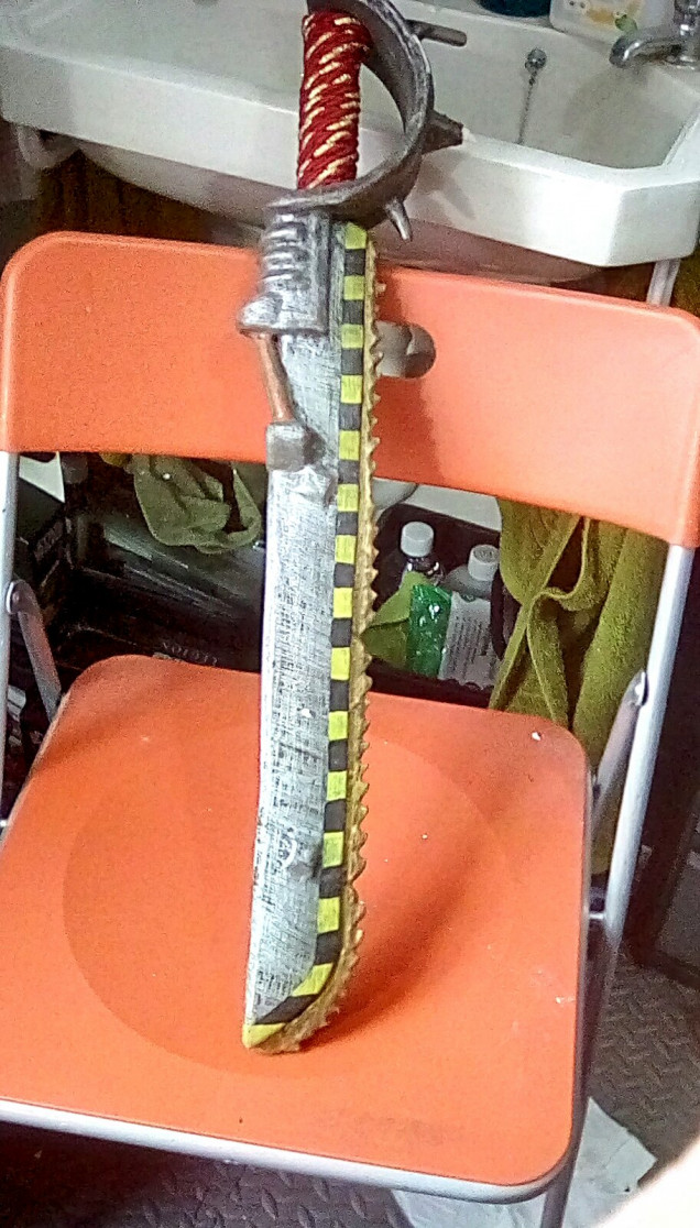 The chainsword of +1 bendiness....