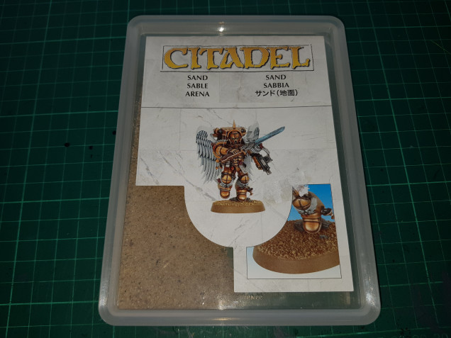 This is the GW sand, not sure if it’s still available in this container but I find the size and shape really useful.