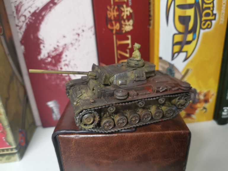 Panzer III side view