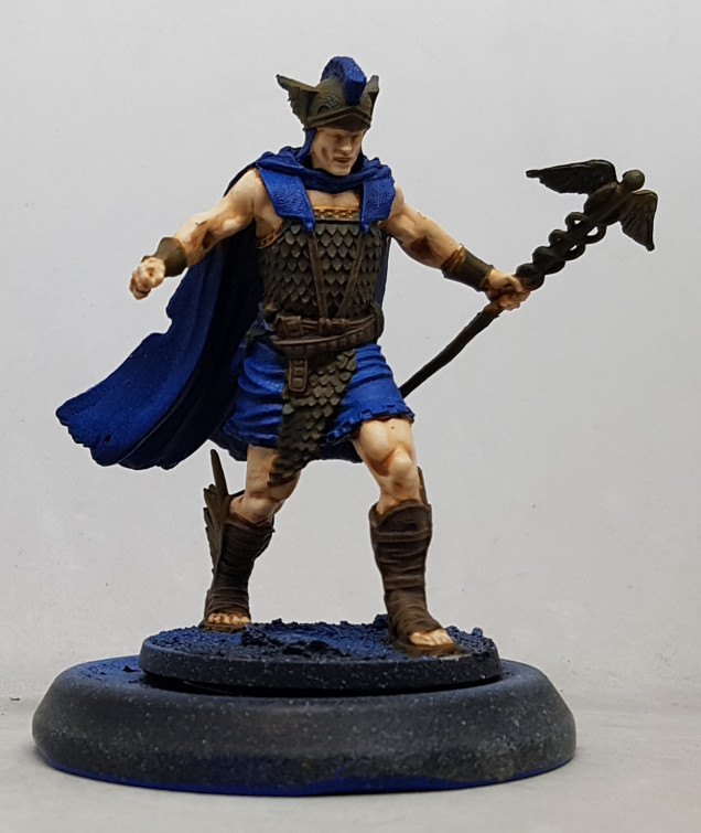 Mid tone leather: Base with Colour Party Paints MA41 Oakstaff, or any standard leather, wash with Agrax Earthshade, then highlight with P3 Beast Hide.  