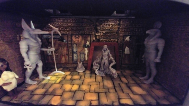 An attempt on moody pictures. Oh and a little Egyptian sculpted by my daughter specifically to use in this diorama. 