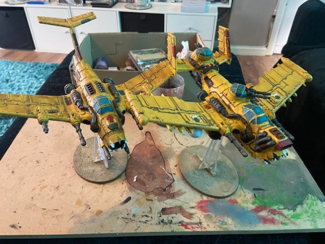 Bomma and Dakka Jet comparison. Painted 12 months apart, I think I got the colour scheme replicated pretty well.