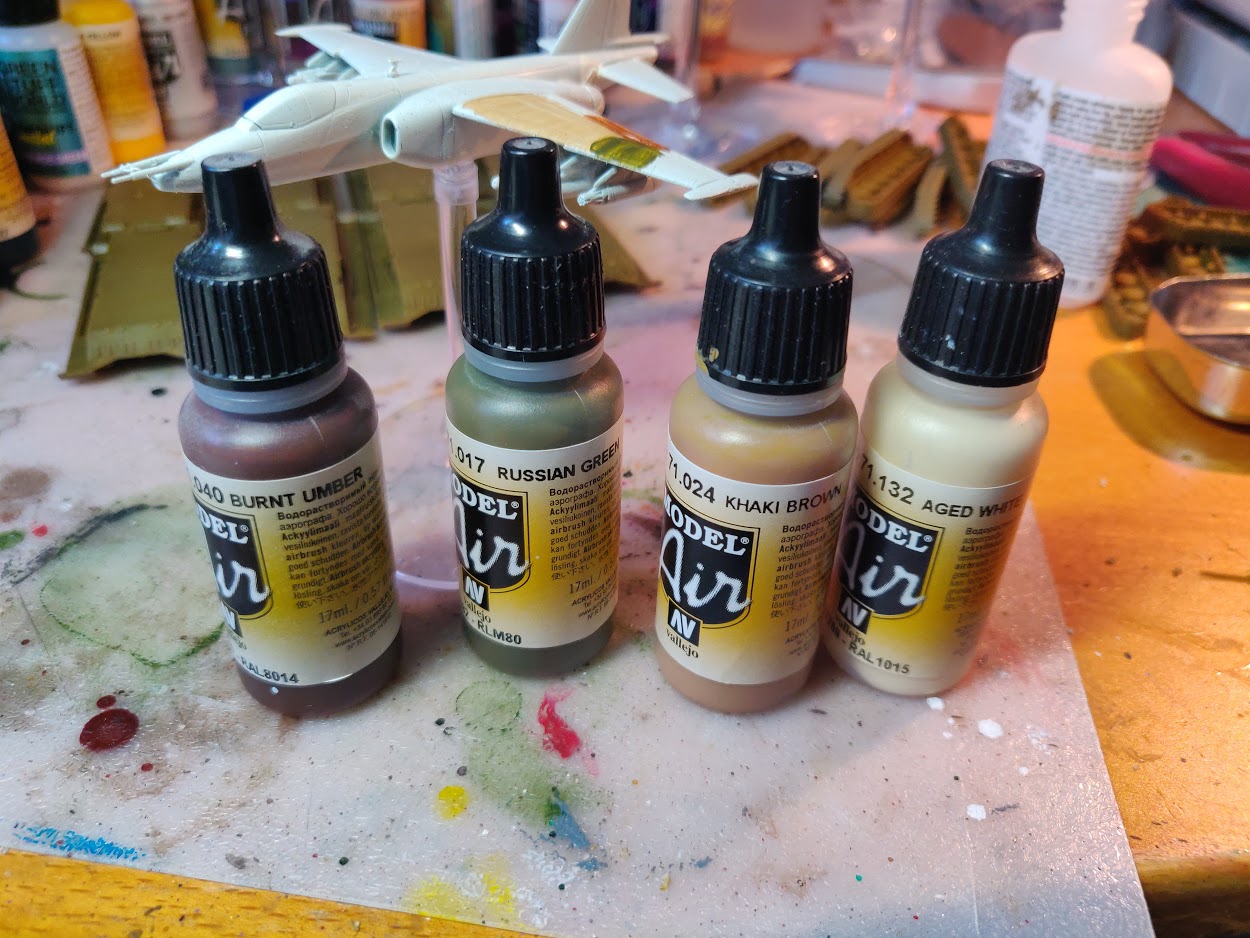  Vallejo Ivory Paint, 17ml : Everything Else