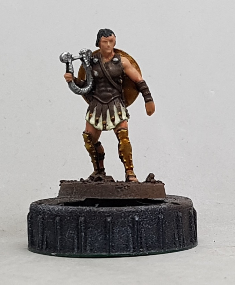 White Cloth: Base with Andrea Colour White 1 Base. Add a little White 6 Shadow 2 and shade. Add deeper shades with pure Shadow. Highlight up by mixing Base and White 3 Light 2 and finally with just Light 2