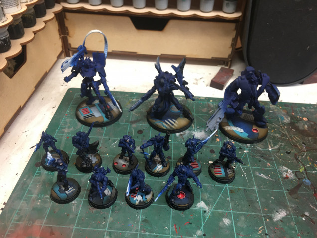 Nowhere near done but it’s fun to see these on their bases. I’ll find out soon if I regret basing them before painting them or whether the extra care I have to take is less onerous than the cleanup/retouching I had to do on Nomads when I waited until they were painted to base them. 