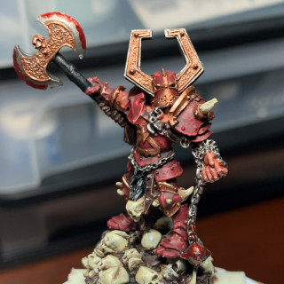 Blood for the Blood God! Painted minis for the display cabinet!