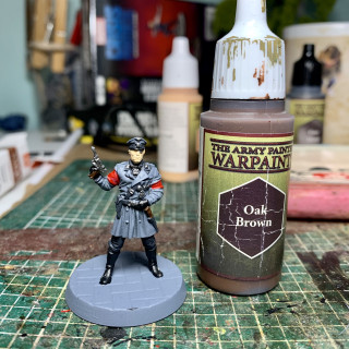 ‘Officers, to the mess!’