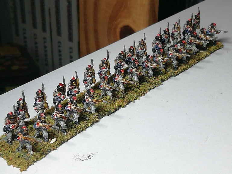 Bags of French arrived three days ago and since then I've painted these chaps. I usually do ten a day