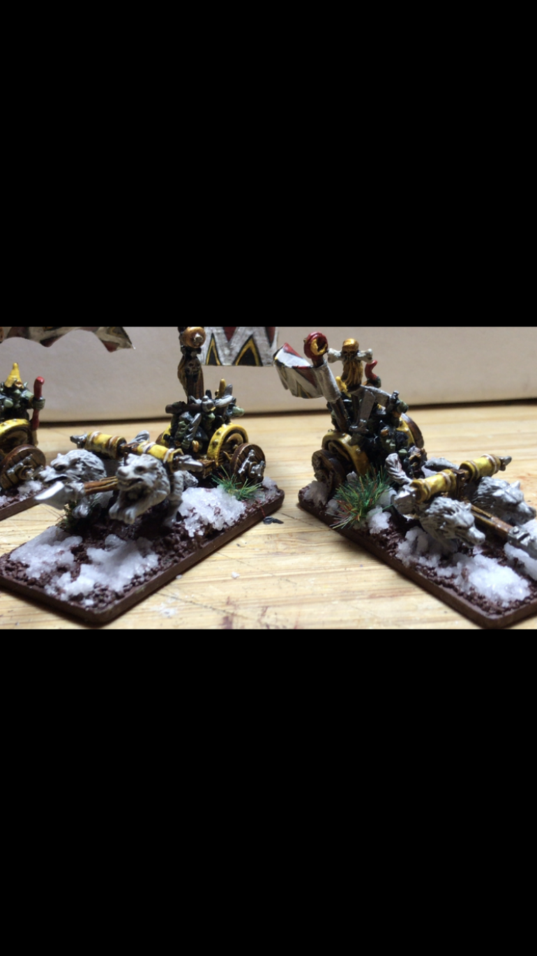 Tiny goblin wolf chariots