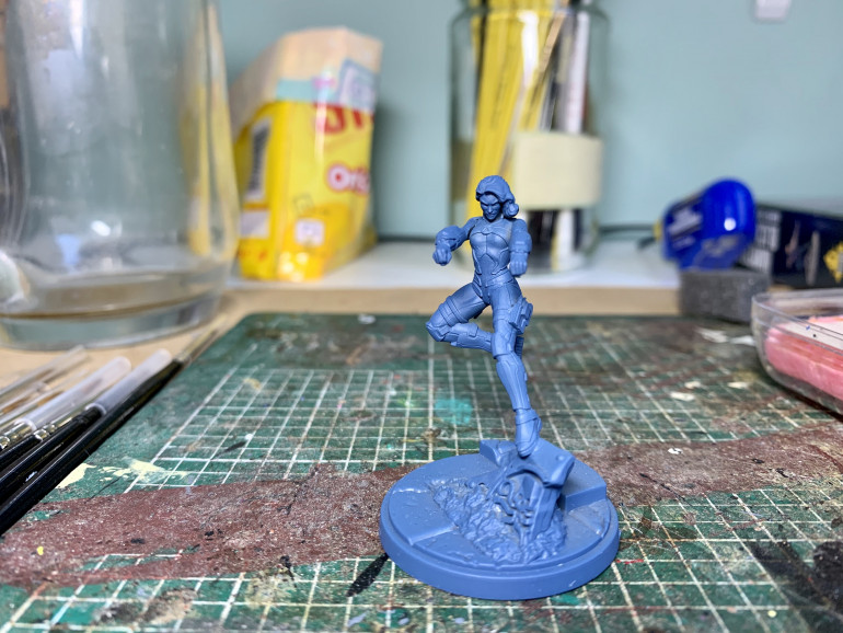 Model number 36 and I’m painting models I’ve done before but she looks cool so it’s fine. It’s the Shield version of Black Widow!