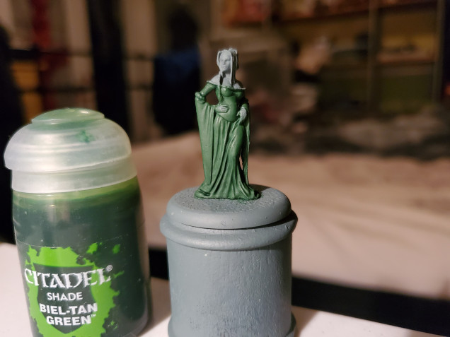 Next an all over shade of Biel-Tan Green over the gown. This helped keep the greenness of the gown while still adding shade, though it is more subtle than a black shade would have been.