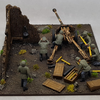 PAK 40 Crew, Base and Assembly