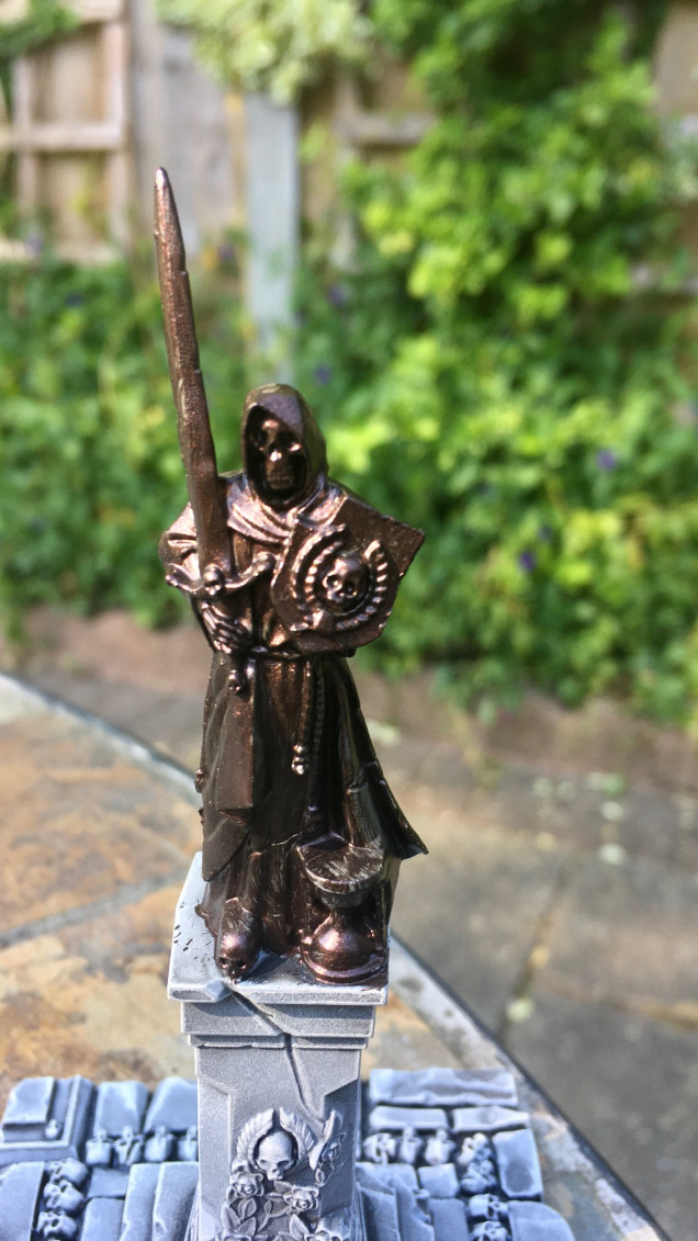 Basecoat the statue in Warplock Bronze - a really good dark metal