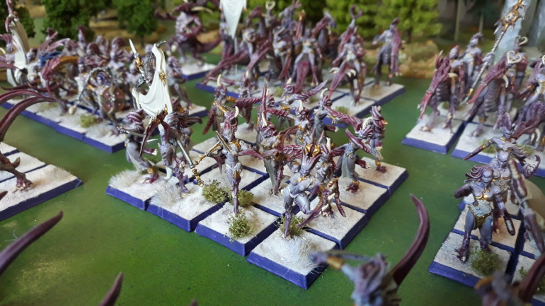 classic 6th ed GW Daemonettes with a command group from Raging Heroes