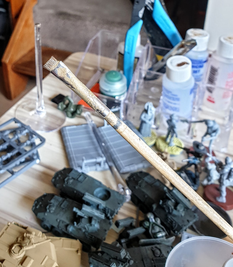 Volgan Heavy Guards The Painting!