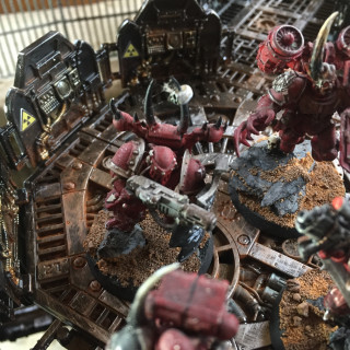 The Display Board nears the finish as Word Bearers Arrive...