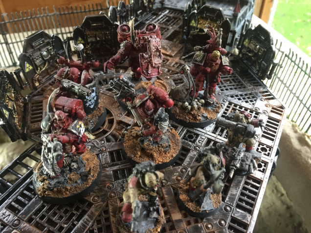 The Word Bearers arrived to claim the Mubraxis Oasis for their nefarious plans...