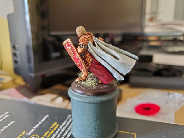 The white cloak of the Kingsguard was interesting to do. It has a lot of flow to it, but I think I did alright with it.