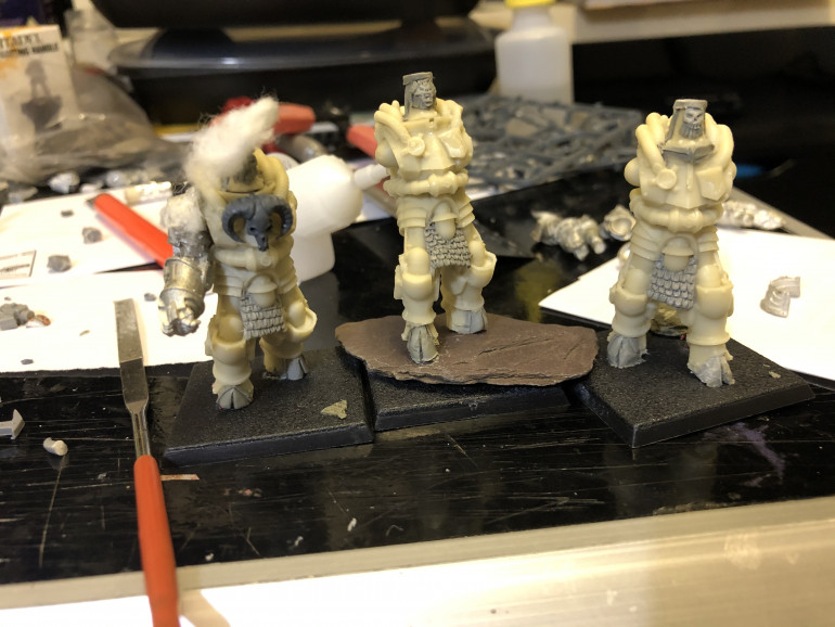 Remembered these old conversions I started many moons ago.  They were originally going to be K’daai Fireborn for WHFB, but I think they’d work well as Kolossi in 15mm.