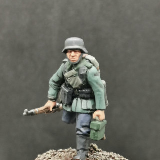 Step 7: Finishing first infantry squads