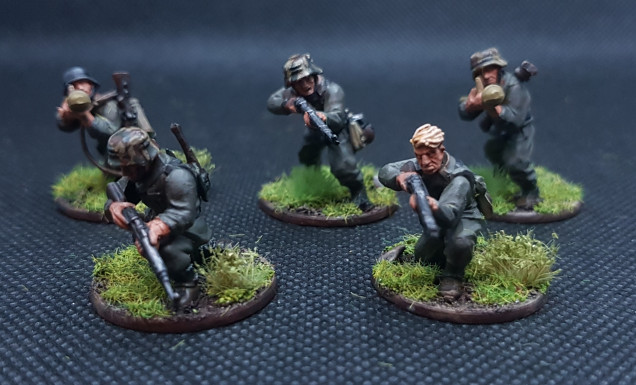 More Grenadiers from the box