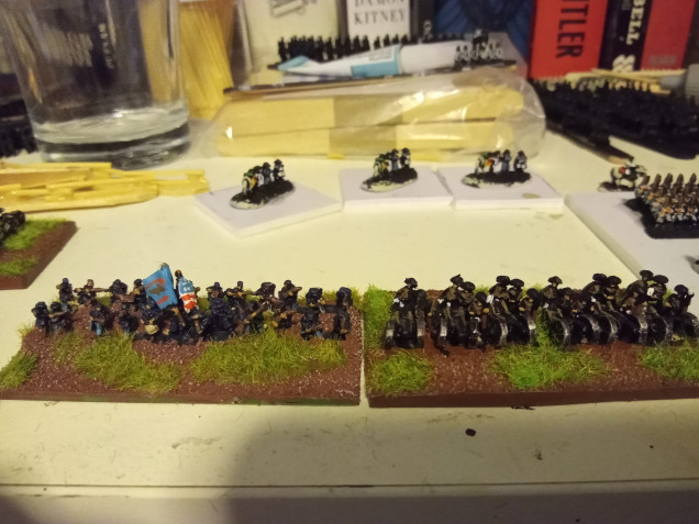 Comparison to my ACW Brigades for Altar of Freedom, each base had the same number of figures if you include the guns.