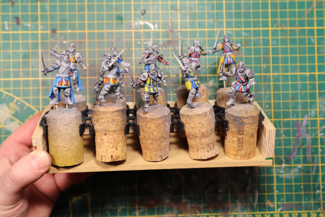 Batch paint some 100 kingdom soldiers