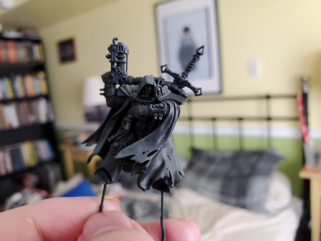 Thanks to th miracle of Corvus Black (I think Necromancer Cloak is the equivalent in the Army Painter range and is usually just called a charcoal black in general) I could base the armour and still make use of a shade. That is a really great help with minis like this that have those large blocks of black on them in a sort of opposite way that a grey-white is usful for painting white.