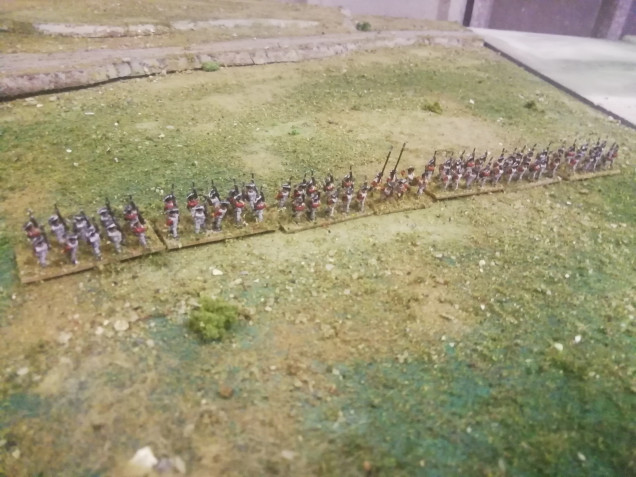 Large unit of red coats take the field. I think this looks better than just using 12 minis at 28m for large scale battles and I've decided to work towards the Philadelphia campaign. I have found an article in an old magazine I saved splitting the campaign into 4 scenarios including Brandywine and German town