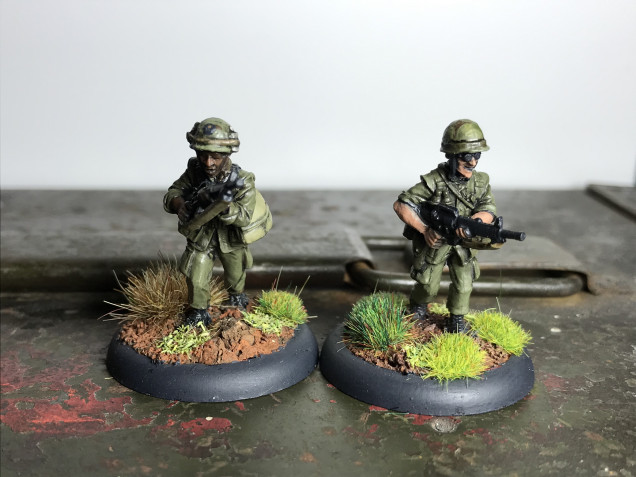 Empress miniatures do a very nice set of minis based on full metal jacket her we have 8ball and joker. They are a little smaller than the gringo 40s miniatures which im not too bothered by but some people may be.