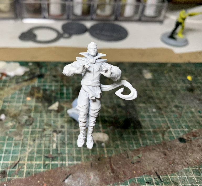 Once again I’m going to try to do another model without my trusted beige drybrush. Also as the good Doctor looks quite tricky to paint once assembled I’m going to paint him in parts and assemble later. Not usually a fan of this approach but think it makes sense here.