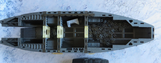 Lower deck doesn’t have any internal details printed, and more than that, I need to thonk what I want to put there, as I’m sure I won’t be installing all those hibernation chambers the original design suggests.