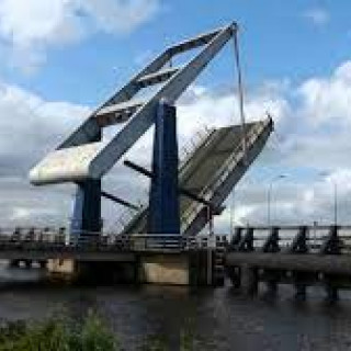 Victorian Docks: Bridge Brainstorming Session