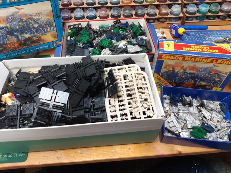 Pulling out all the Tiny fighty mens