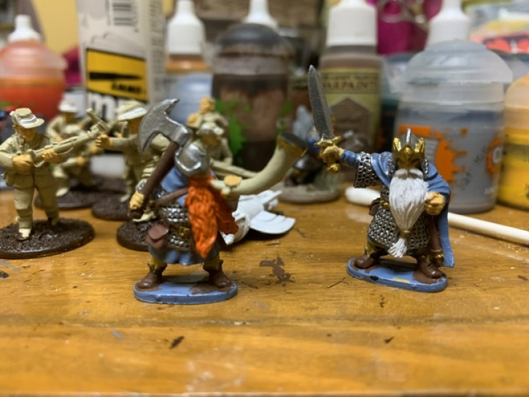 I gave a second thin coat of white and orange for the beards and plate metal mail on the armor. 