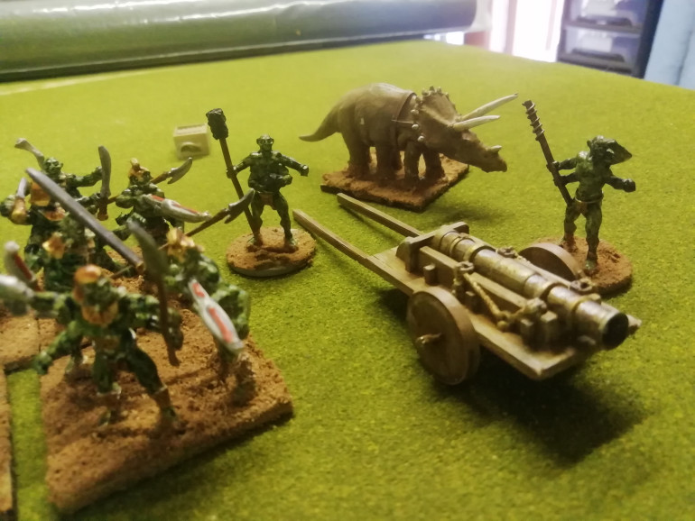Hexasaur artillery