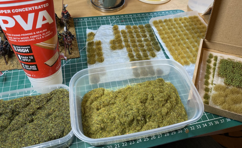 The variety of green stuff for basing - static grass and tufts.