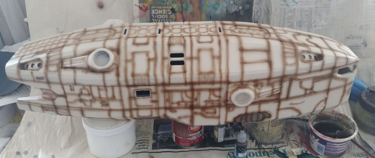 Next, I grabbed Valejo sepia ink and traced all the panel lines on the fuselage (with airbrush of course). It is good to be as neat and tidy with this step as possible, to save time in next steps… I wasn’t and paid for it later.