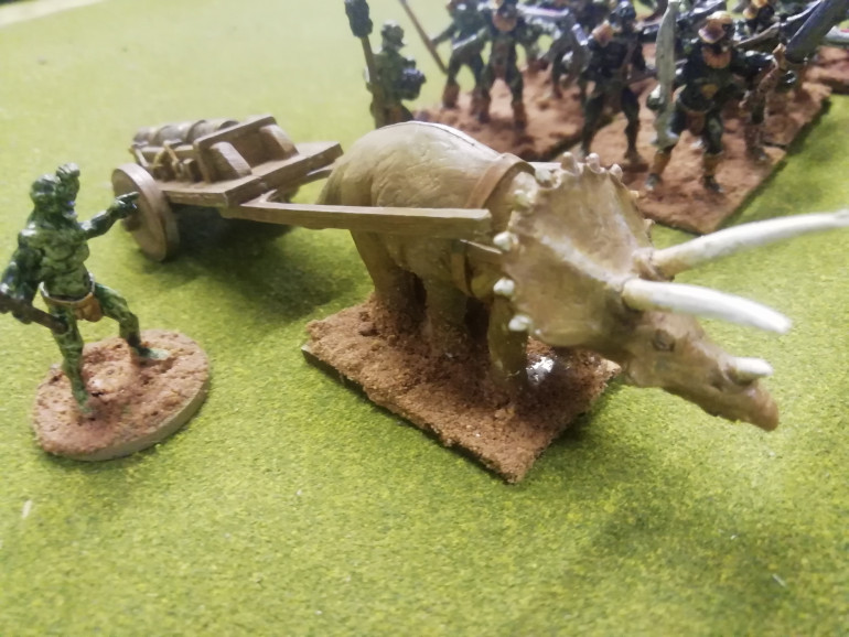 Hexasaur artillery