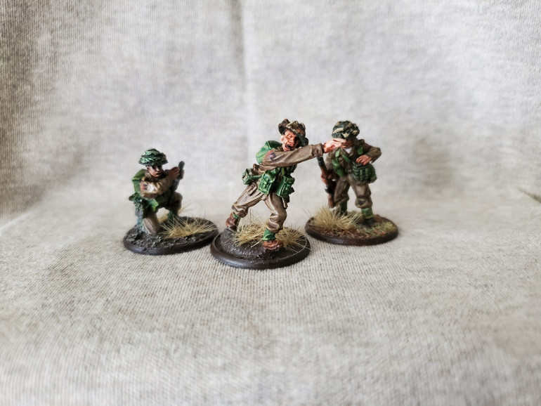 And with that my Platoon Command is all done. A Rupert and his Sergeant along with the Radioman to make sure everyone knows about their adventures together! Or more importantly to get the instructions. Radios are important things, you know.