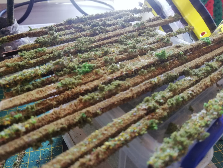 Dip hedges